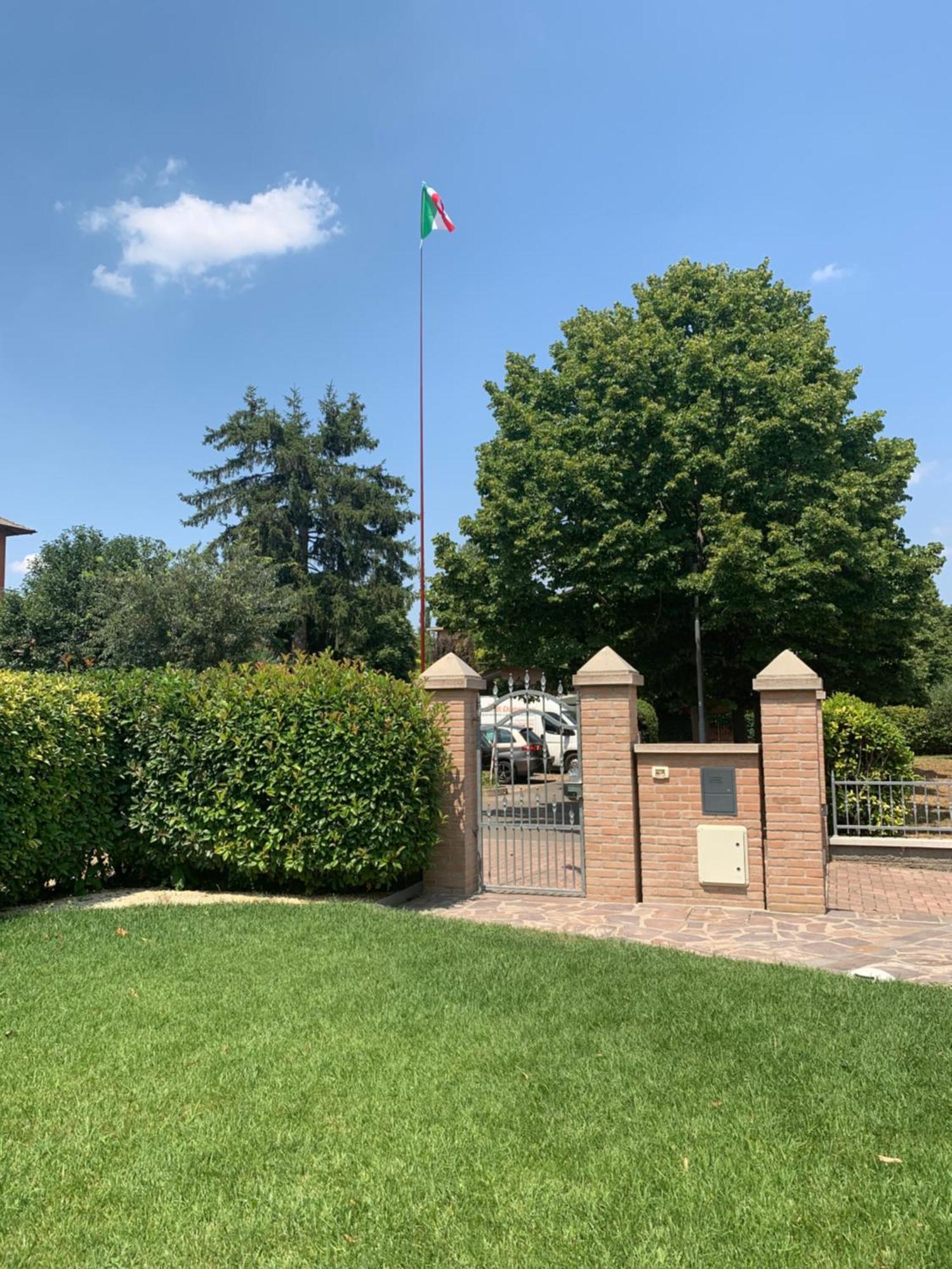 Appartamento Con Giardino Pontecchio Marconi Exteriör bild